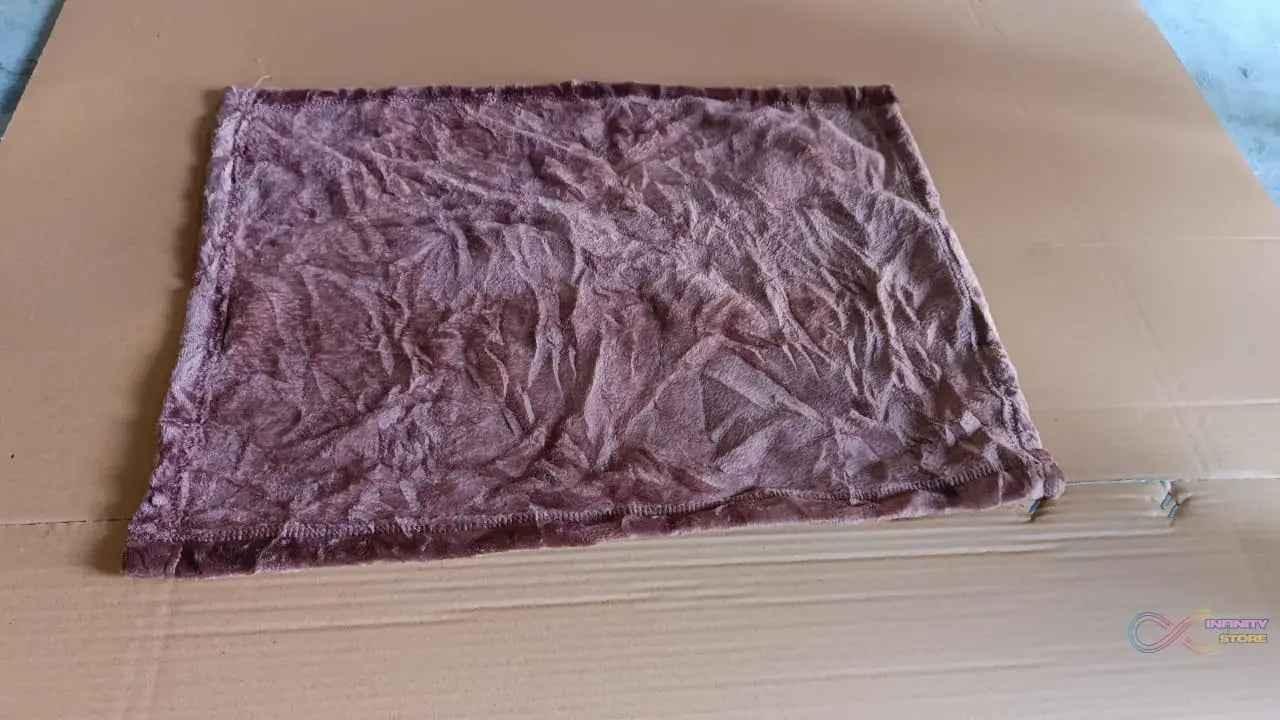 Pet Soft Cat Dog Blanket / Towel, Warm Sleep Mat (60×45 Cm / 1 Pc / Mix Color & Design) - infinityexculsivestore.com