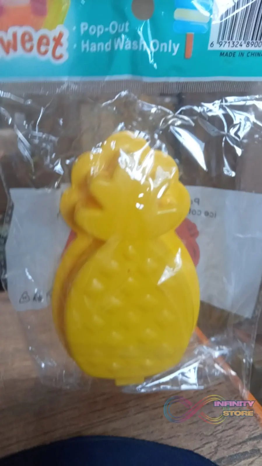 Pineapple Shape Popsicle Molds - Durable Silicone Ice Candy Cream Mould, DIY Ice Pop Kitchen Tool - infinityexculsivestore.com