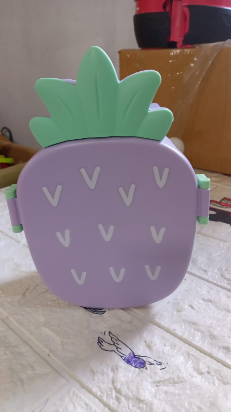 Pineapple Shaped Lunch Box with Compartments Lunch Food Container with Box Portable Lid School & Kids Lunch Box - infinityexculsivestore.com