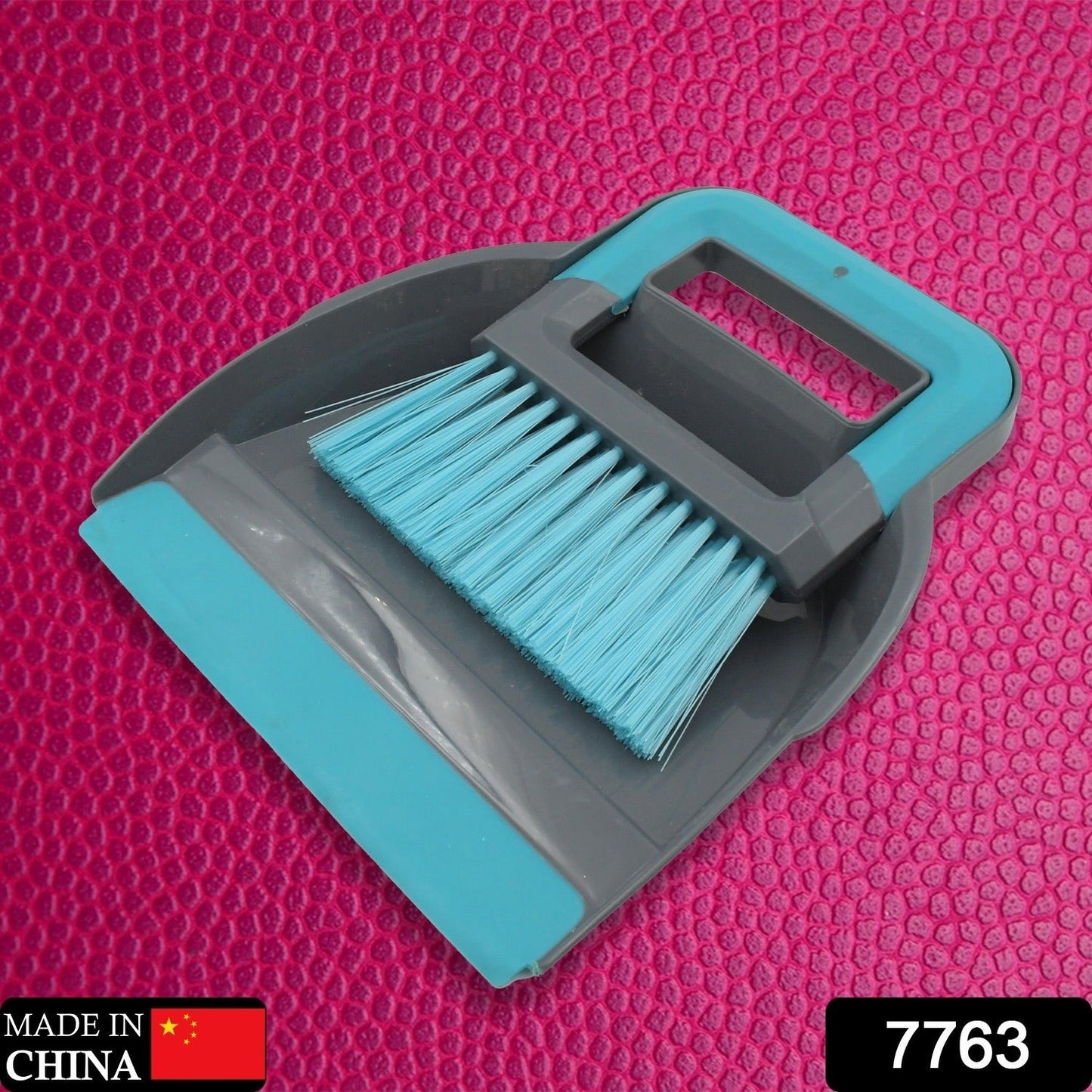 Plastic Cleaning Broom Brush and Dustpan Set Desktop Broom Sweep Cleaning Brush Dust Pan Car Keyboard Cleaning Household Dust Pan (1 Set) - infinityexculsivestore.com