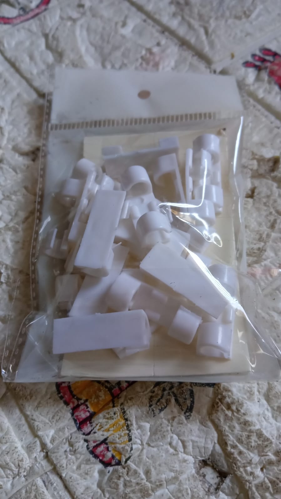 Plastic Clips Stronger Adhesive Tape | Cable Manager | Wire Manager | Wire Clamp | Wire Clips for Cable| Cable Organizer Cord Holder | Cord Clips for Car, Office and Home (20 Pcs Set) - infinityexculsivestore.com