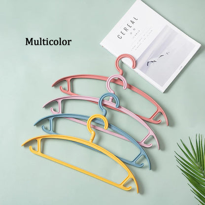 Plastic Clothes Hangers, Slim & Durable Space - Saving Hangers (10 Pack) - infinityexculsivestore.com