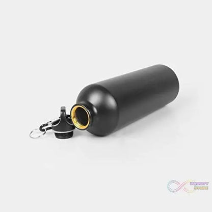 Stylish 500 ml plastic water bottle with a decorative look.