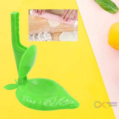 Plastic Kitchen Press: Strawberry Design, Manual, Easy to Use (1 Pc) - infinityexculsivestore.com