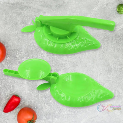 Plastic Kitchen Press: Strawberry Design, Manual, Easy to Use (1 Pc) - infinityexculsivestore.com