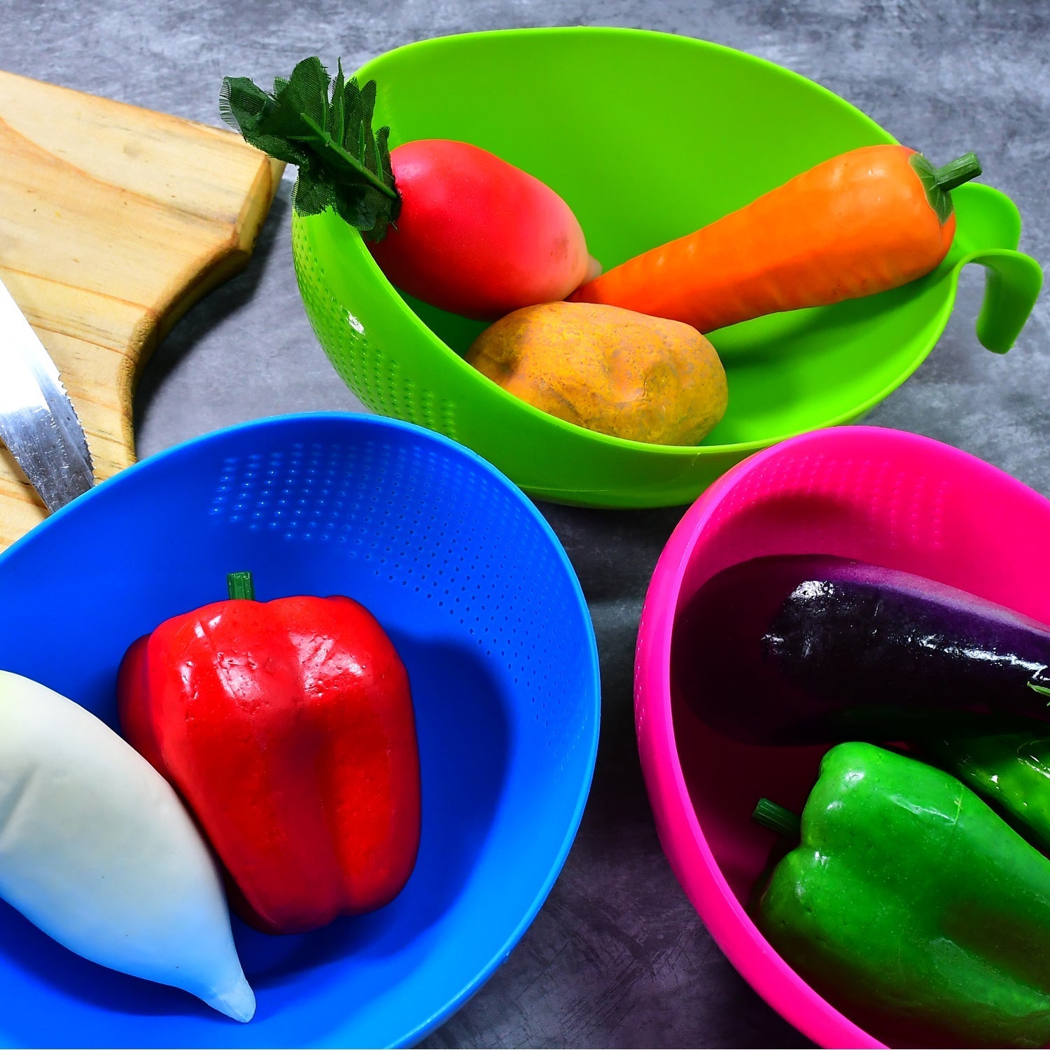 Plastic Rice Bowl / Food Strainer Thick Drain Basket with Handle for Rice, Vegetable & Fruit (set of 3pcs) - infinityexculsivestore.com