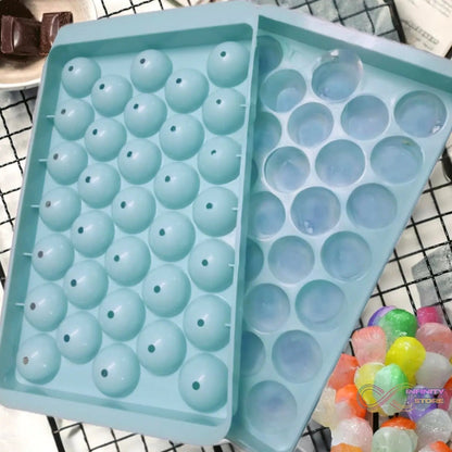 Plastic Round Reusable Ice Cube Ice Ball Mold / Lollipop Candy Maker 33 Moulds (16.5×10 Cm / 1 Pc) - infinityexculsivestore.com
