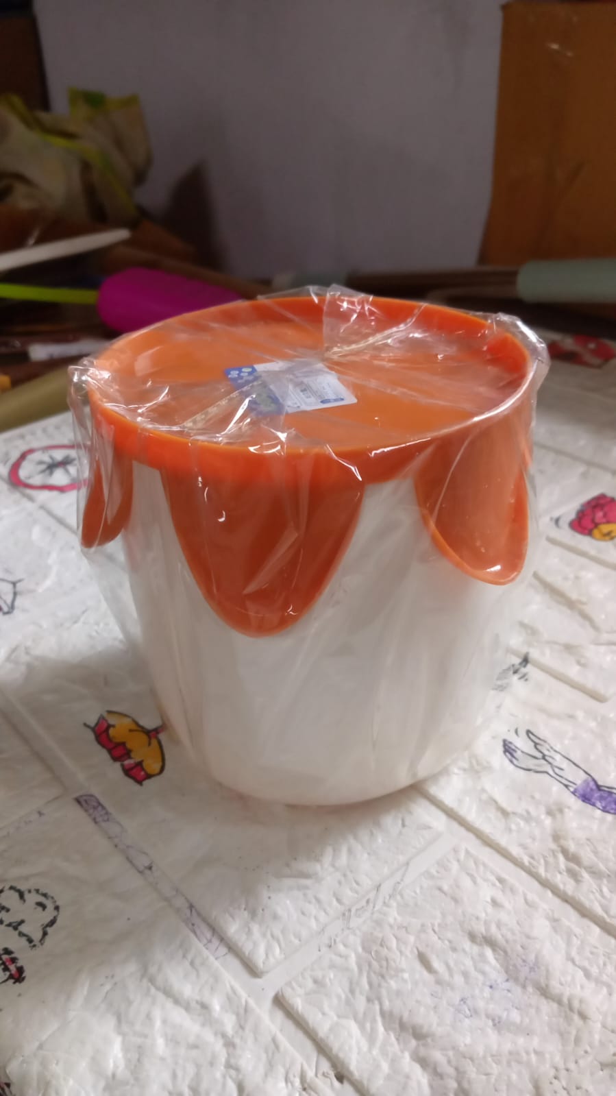 Plastic Round Tissue Box For Toilet Tissue Case Paper Box Plaid Skid Resistance Napkin Box Tissue Paper Holder, Tissue Box Cover Tissue Holder For Home (1 Pc) - infinityexculsivestore.com