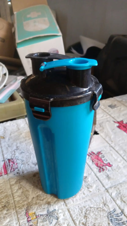 Plastic Sports Double Wall Water Bottle, High Quality Water Bottle, BPA - Free & Leak - Proof! For Kids' School, For Fridge, Office, Sports, School, Gym, Yoga (1 Pc / 400 ML Approx) - infinityexculsivestore.com