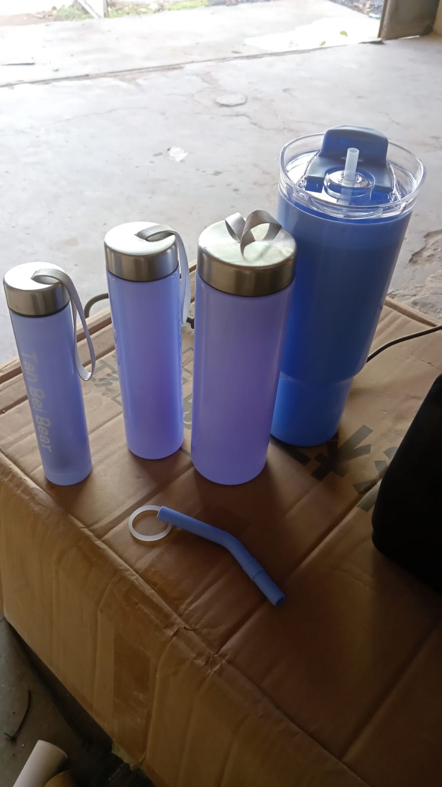 Plastic Water Bottle 3 Different Size Bottle & 1 pc Tumbler With Straw (4 Pc Set) - infinityexculsivestore.com