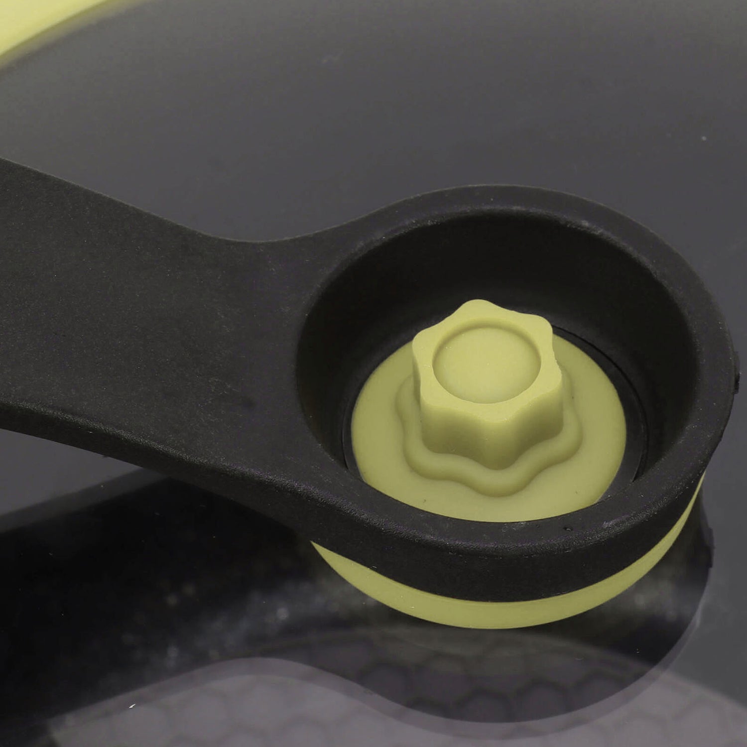 Pressure Cooker Valve & Handle (1 Pc): Replacement Parts, Kitchen Tool - infinityexculsivestore.com