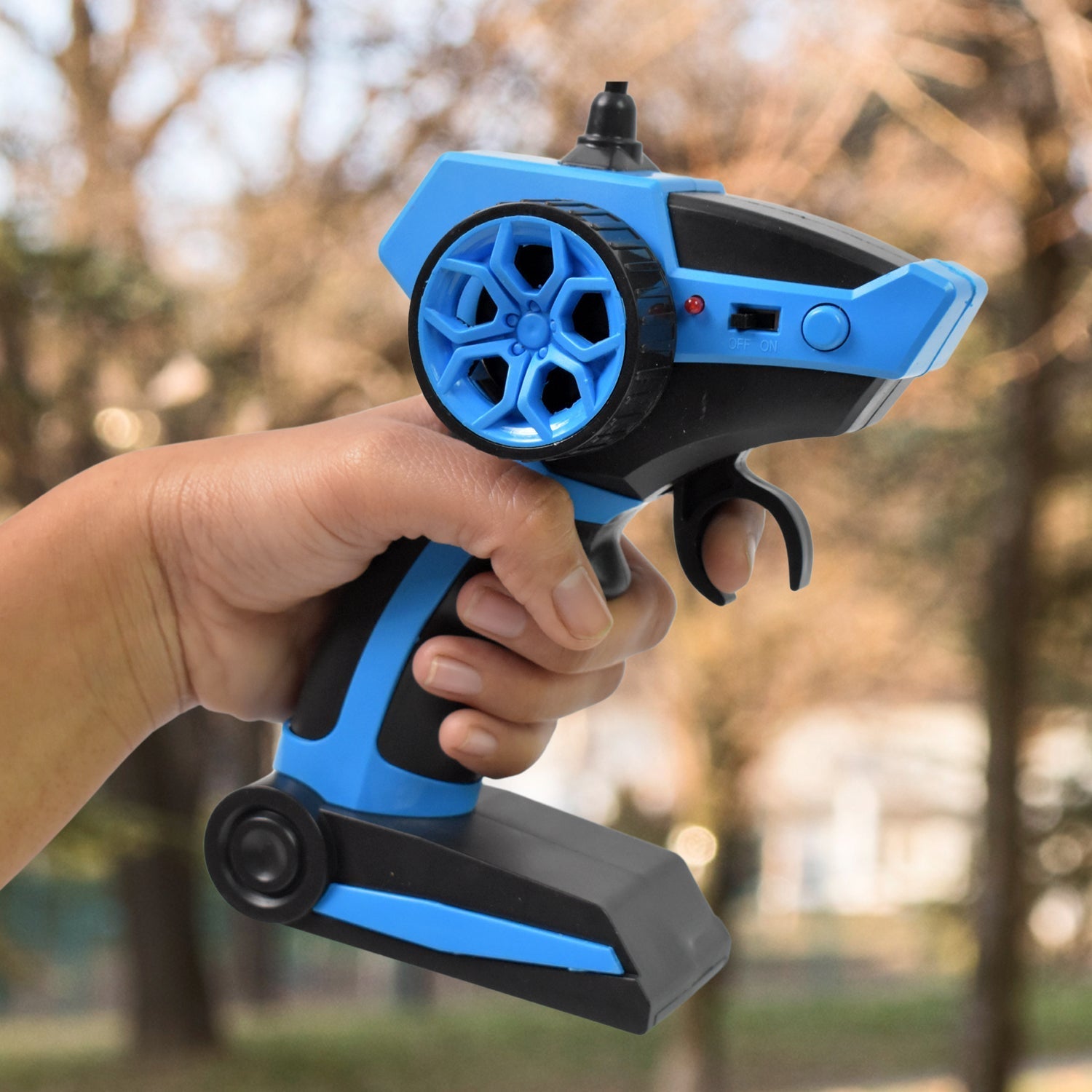 Rock Climber Car, 8 Wheels Climbing Car (1 Pc / Remote Battery Not Included) - infinityexculsivestore.com