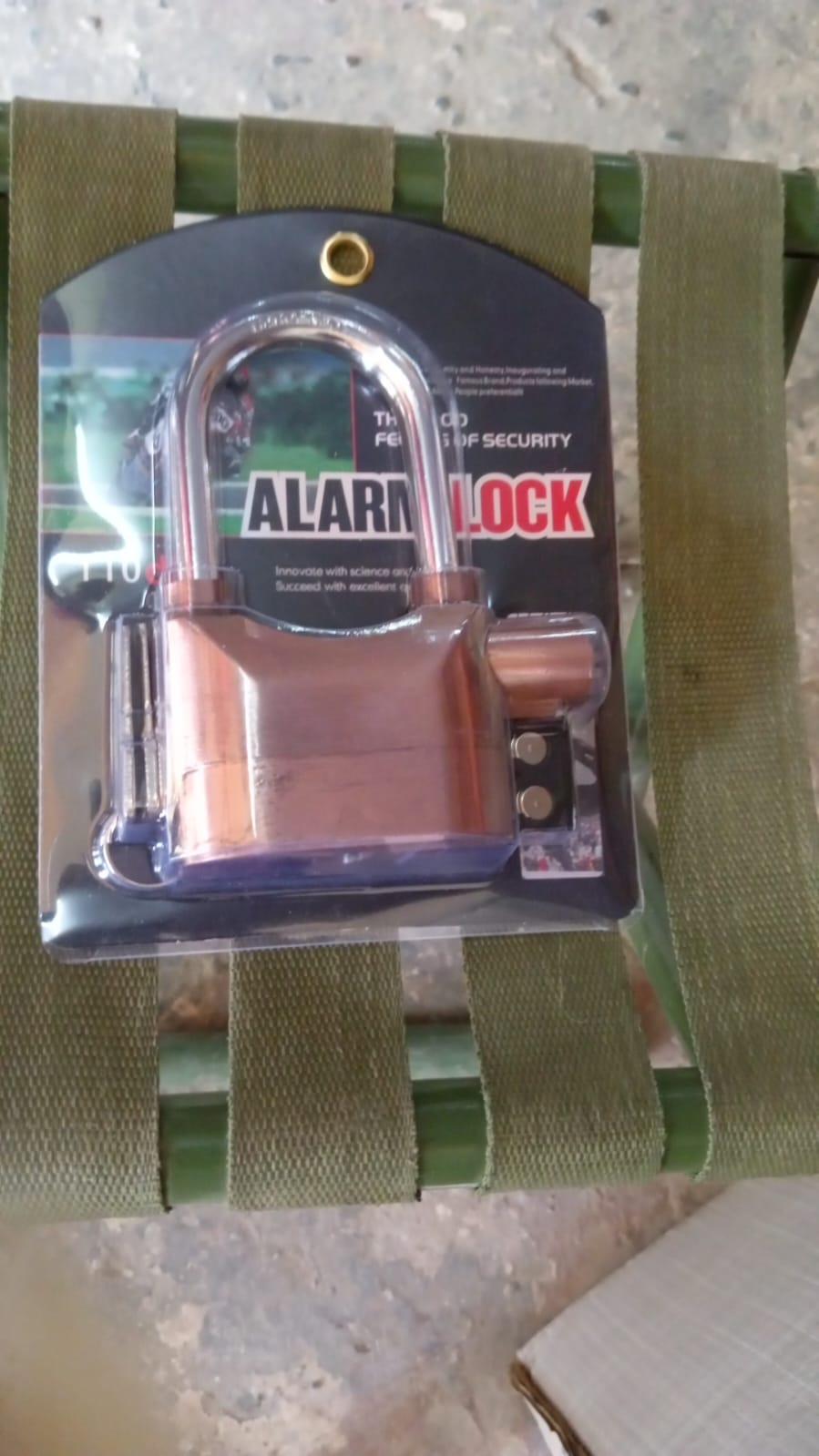 Security Alarm Metallic Lock System with 3 Keys (1 Set / Mix Color) - infinityexculsivestore.com
