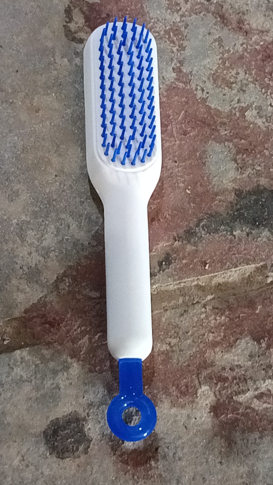 Self - Cleaning Hairbrush, Self - Cleaning Anti - Static Detangling Massage Comb, One - pull Clean Scalable Rotate Lifting Self Cleaning Hairbrush Hair Styling Tools - infinityexculsivestore.com