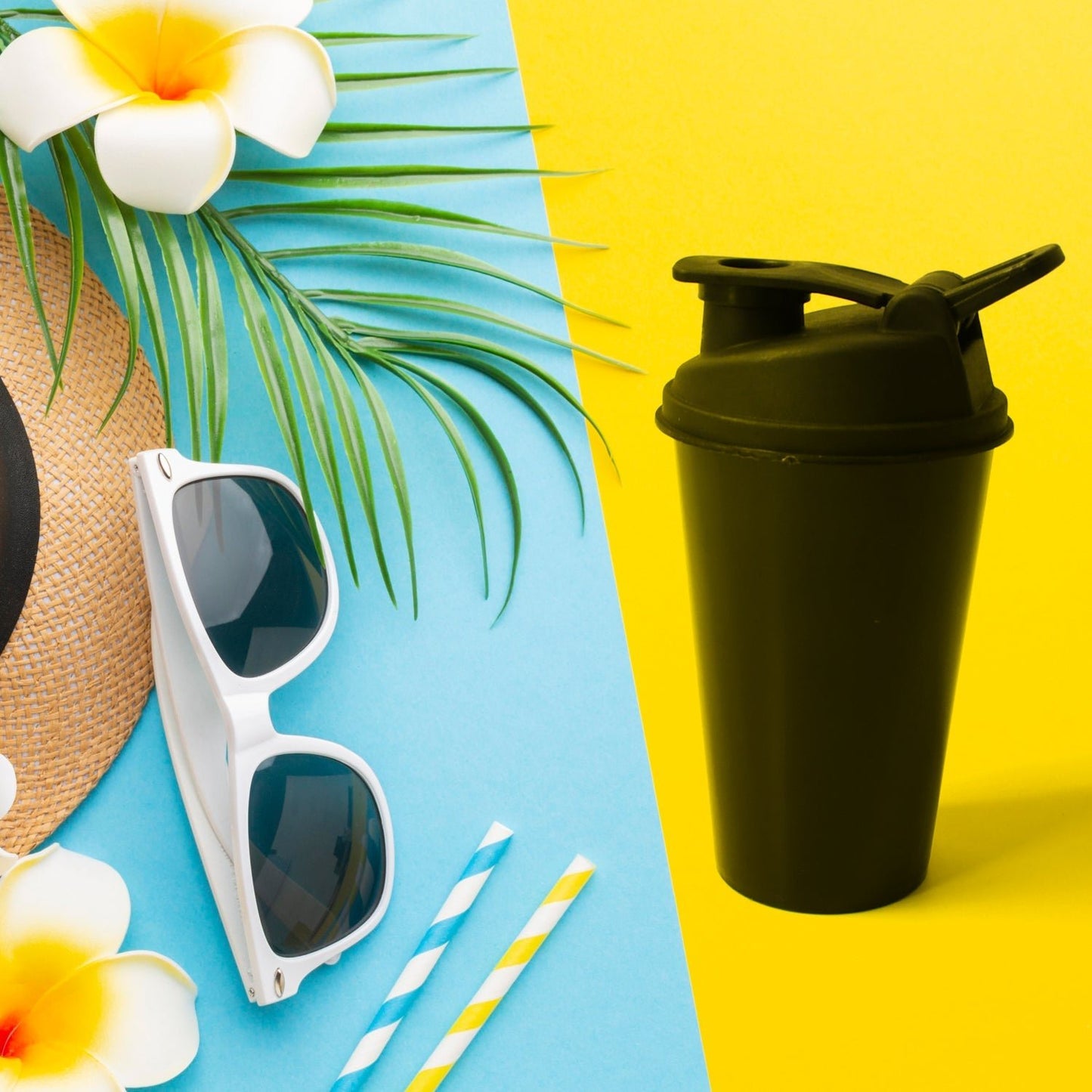 Shaker Bottle Perfect for Protein Shakes and Pre Workout Gym |Water Bottle |BPA Free| Leak - Proof Flip Lid/Insulated Bottle for Hot & Cold Drinks 1 pc - infinityexculsivestore.com