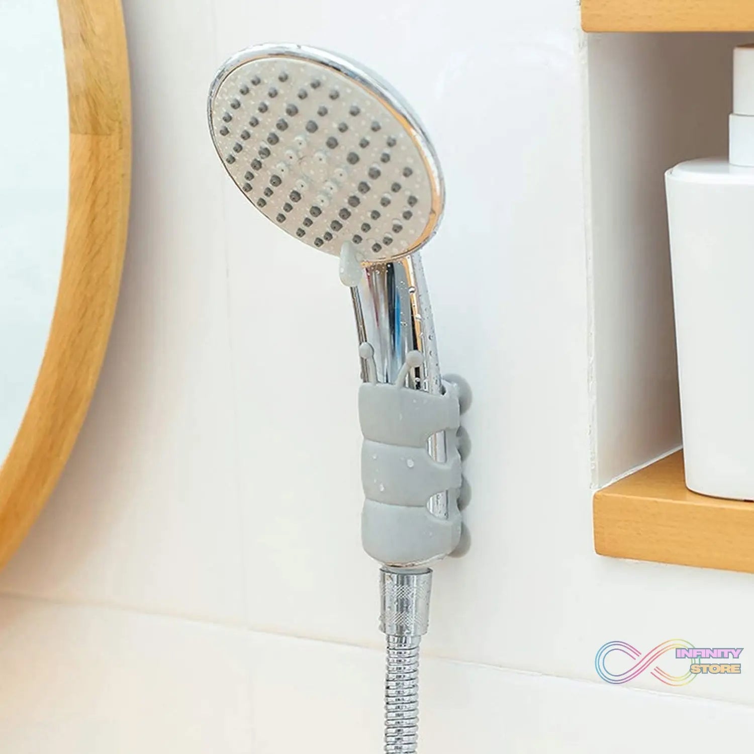 Plastic high-pressure shower head with multiple settings