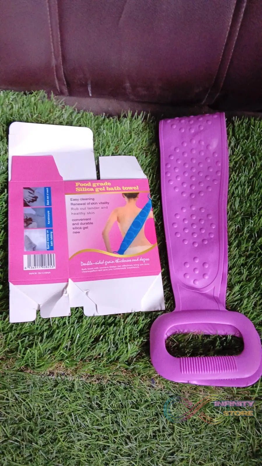 Silicone Bath Body Brush / Scrubber With Color Box (1 Pc / Mix Color) - infinityexculsivestore.com