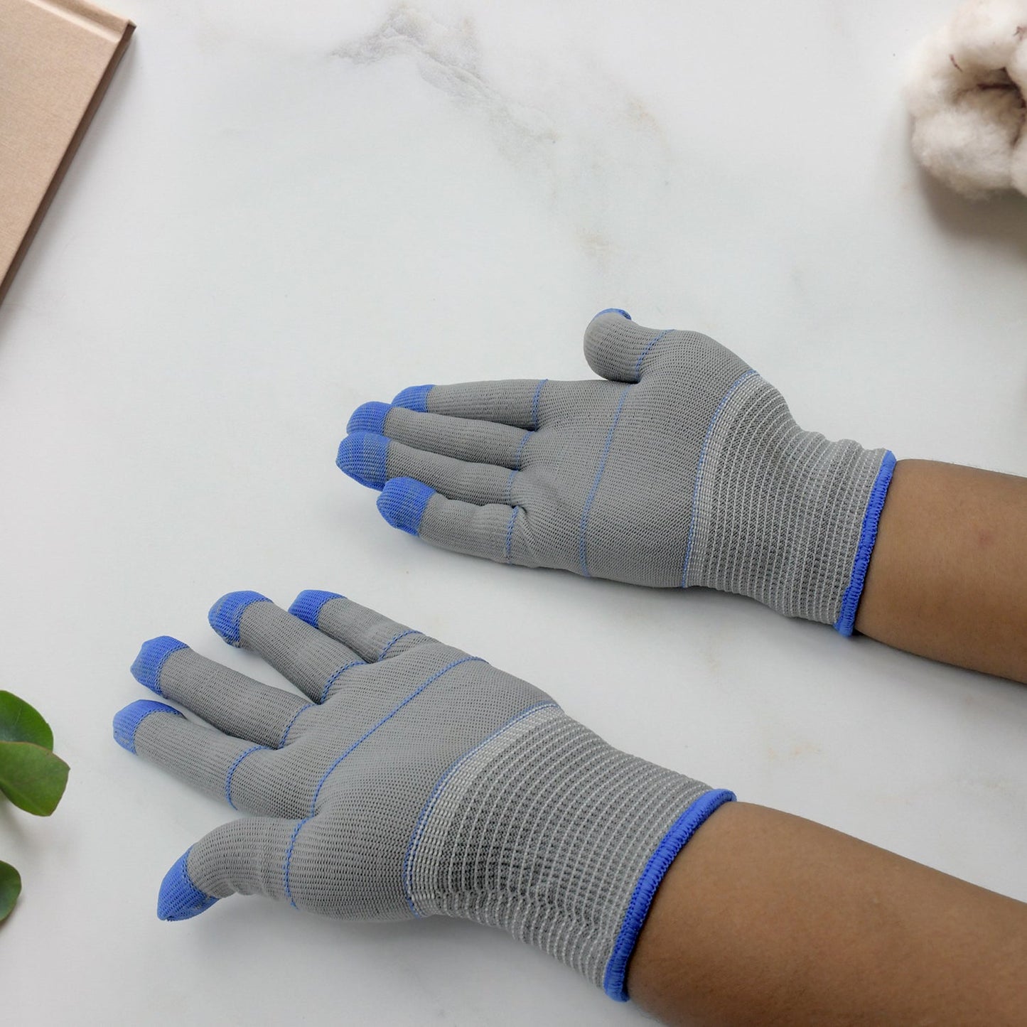 Small 1 Pair Cut Resistant Gloves Anti Cut Gloves Heat Resistant, Nylon Gloves, Kint Safety Work Gloves High Performance Protection. - infinityexculsivestore.com