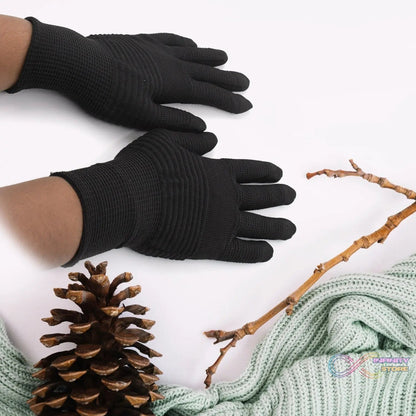 Small Hands, Big Protection: Heat Resistant, Cut - Proof Gloves - infinityexculsivestore.com