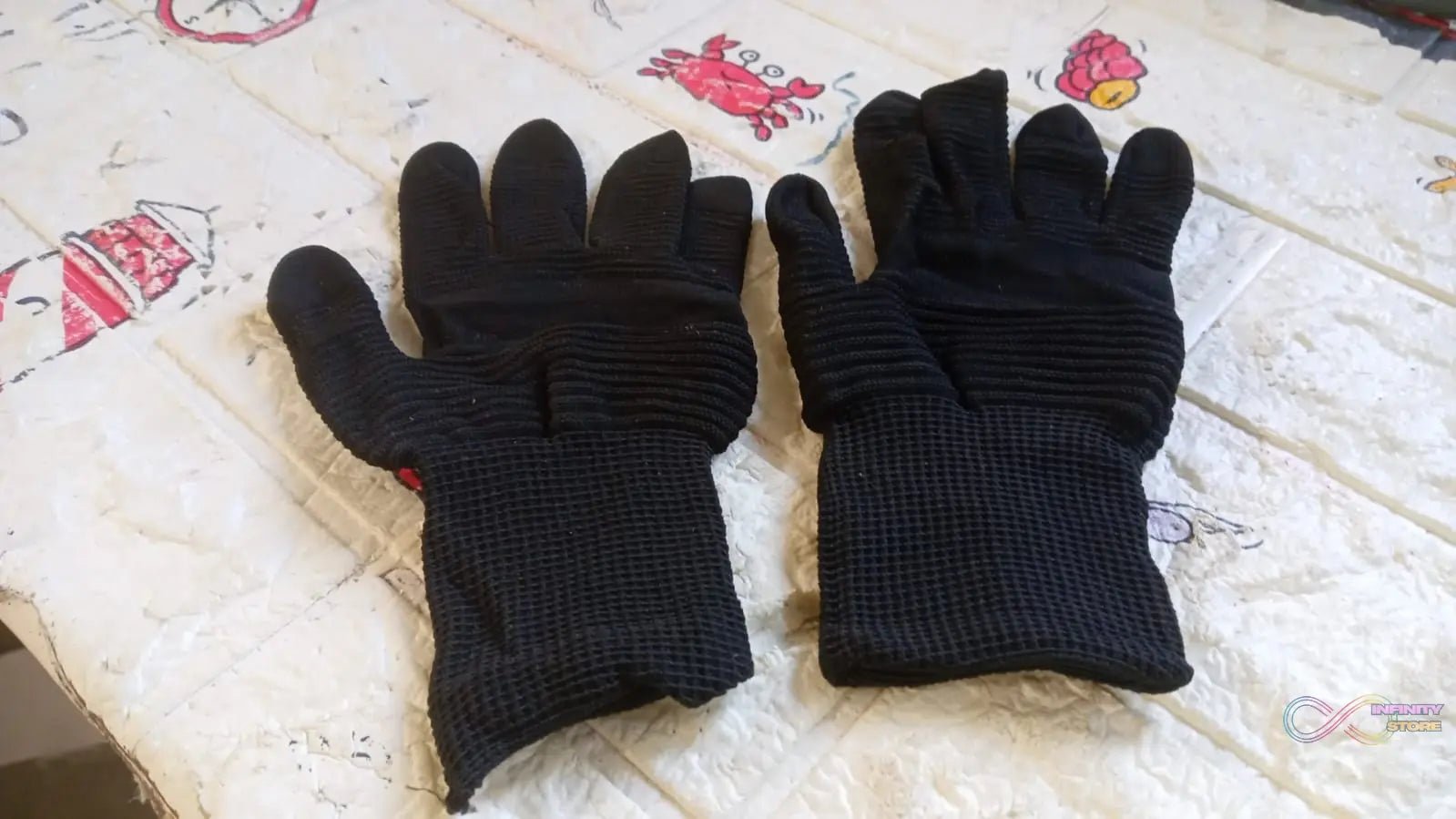 Small Hands, Big Protection: Heat Resistant, Cut - Proof Gloves - infinityexculsivestore.com