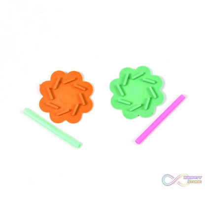 Small Magic air spinner, Plastic Promotional Spinning Toys (1 Pc) - infinityexculsivestore.com