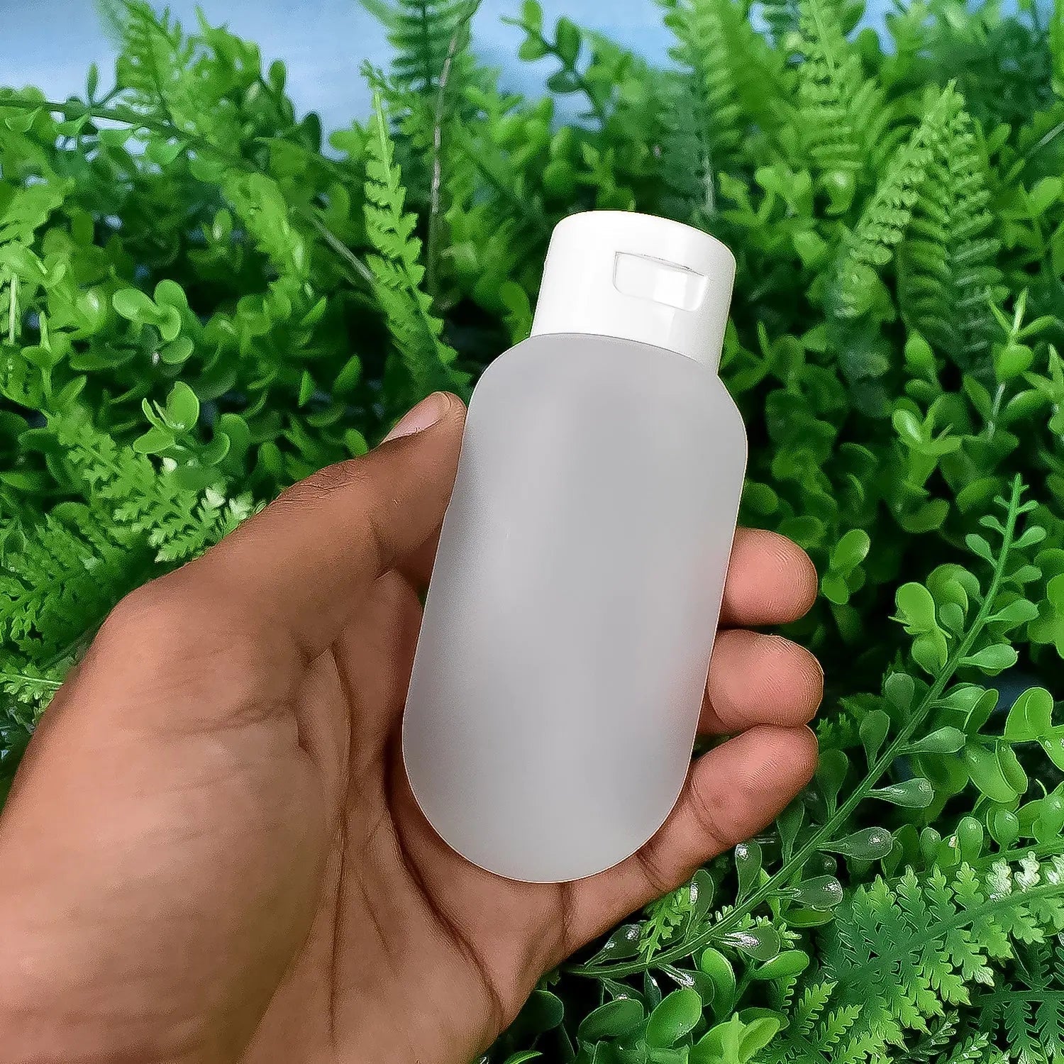 Small Plastic Travel Bottle Set, Travel Shampoo and Conditioner Bottles (1 Pc / 60 ML Approx / Mix Color) - infinityexculsivestore.com