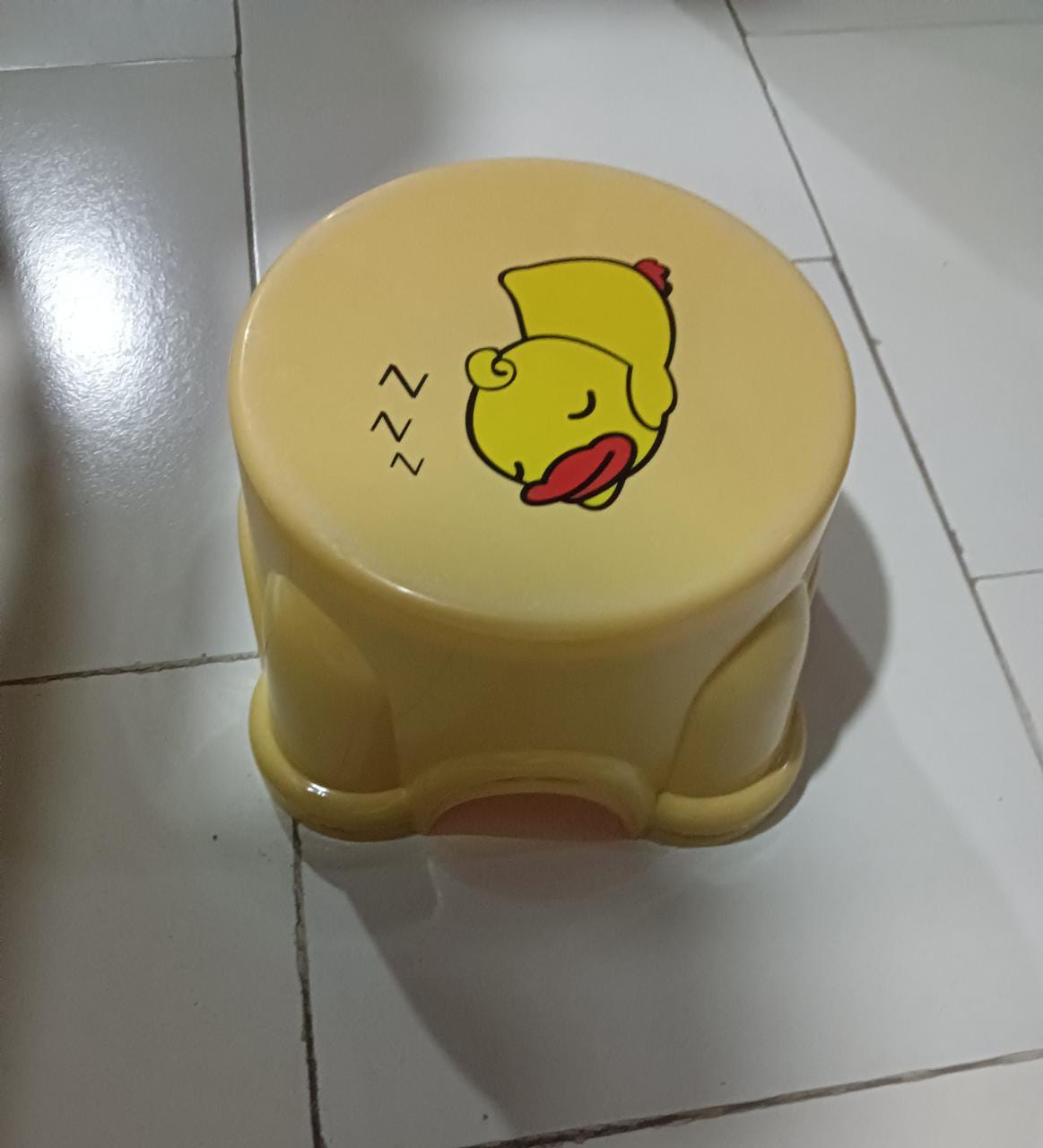 Small Portable Plastic Strong Stool for Indoor & Outdoor | Bathroom | Kitchen ,bathroom anti - slip stool living room, bathroom stool (MOQ : - 120) - infinityexculsivestore.com