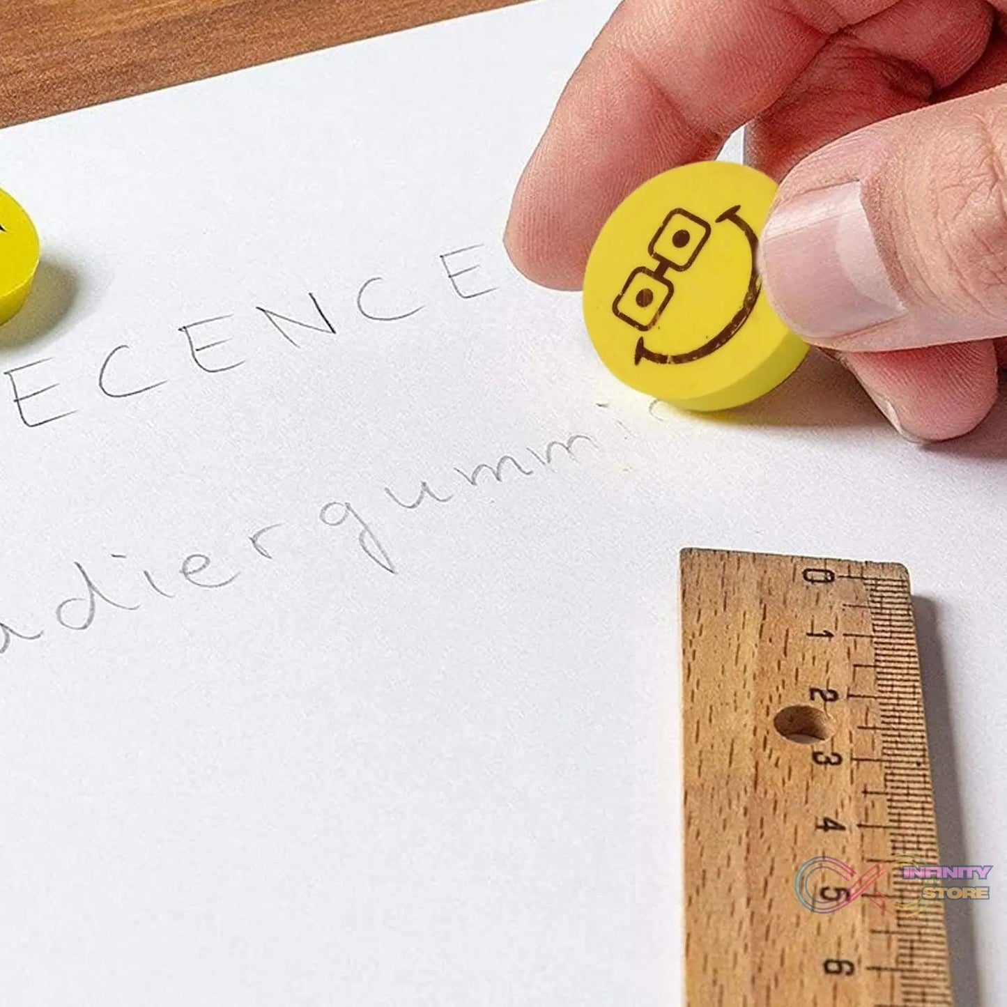Smiley Design Eraser (1 Pc / Mix Design) - infinityexculsivestore.com