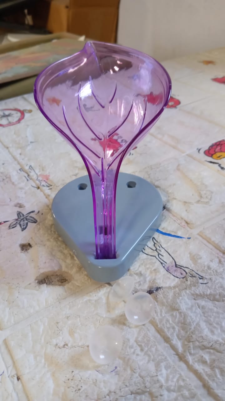 Soap Tray self draining Leaf soap Box Storage soap Box Rack Leaf Laundry soap Box with Suction Cup, Suitable for Bathroom and Kitchen Plastic Tray Rack (1 Pc) - infinityexculsivestore.com