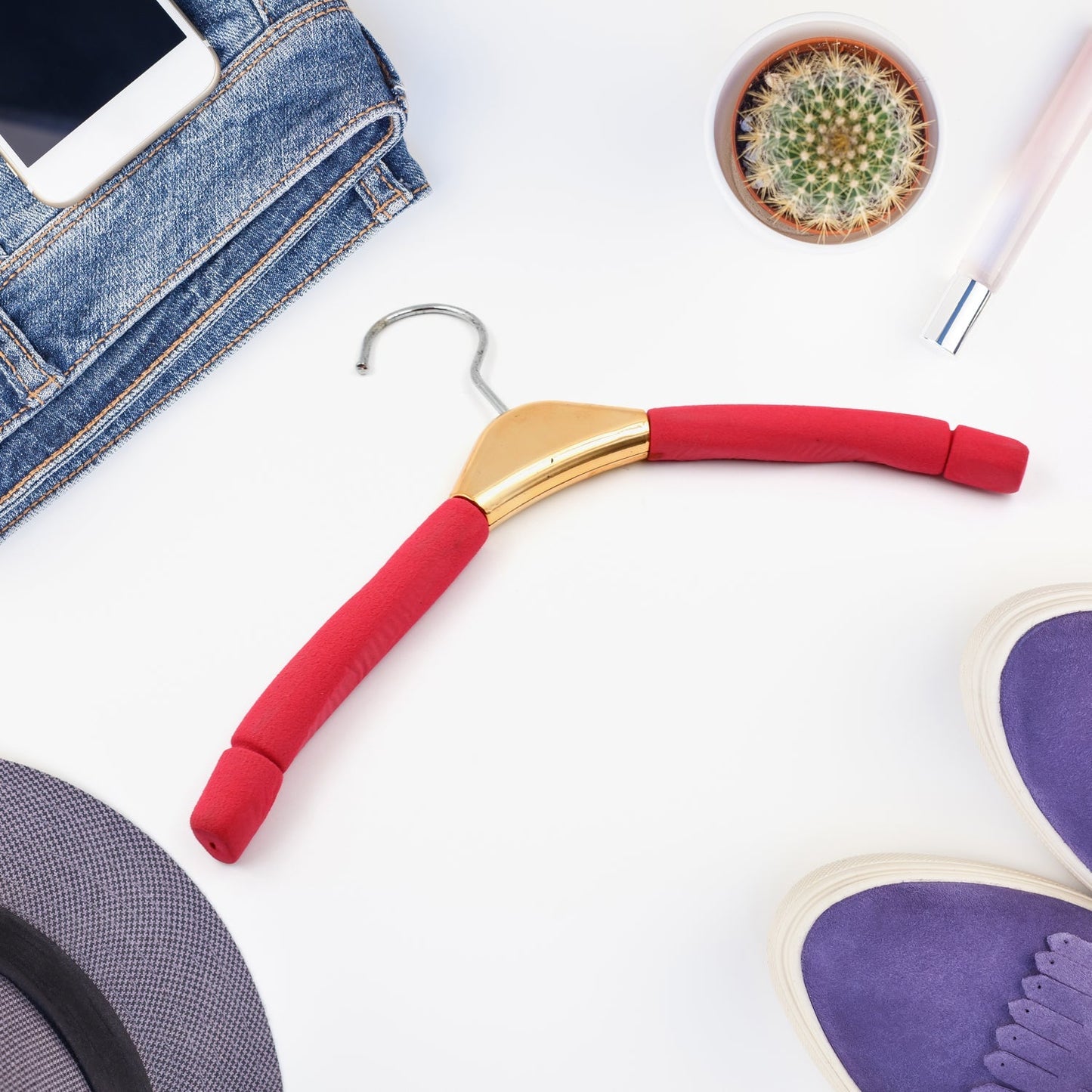 Solid Sponge Hanger Non - Slip Hanger (B Grade / 1 Pc) - infinityexculsivestore.com