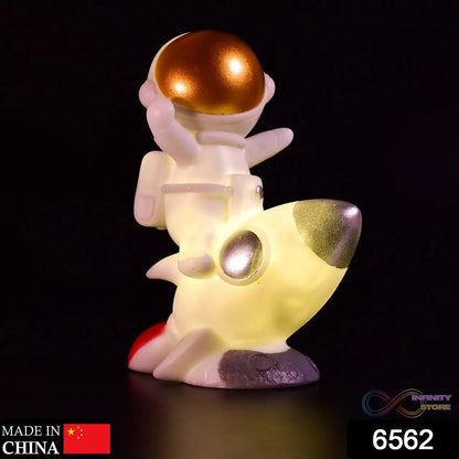 Space Astronaut Figurines Resin Crafts Mini Figure Model Home Decor DIY Home Office Desktop Ornament Miniatures Desk Decoration - infinityexculsivestore.com