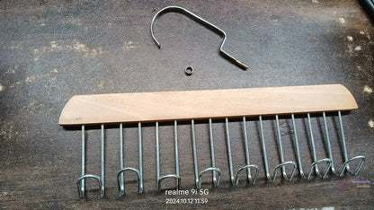 Space Saving 8 Hooks Wooden Hangers (1 Pc) - infinityexculsivestore.com