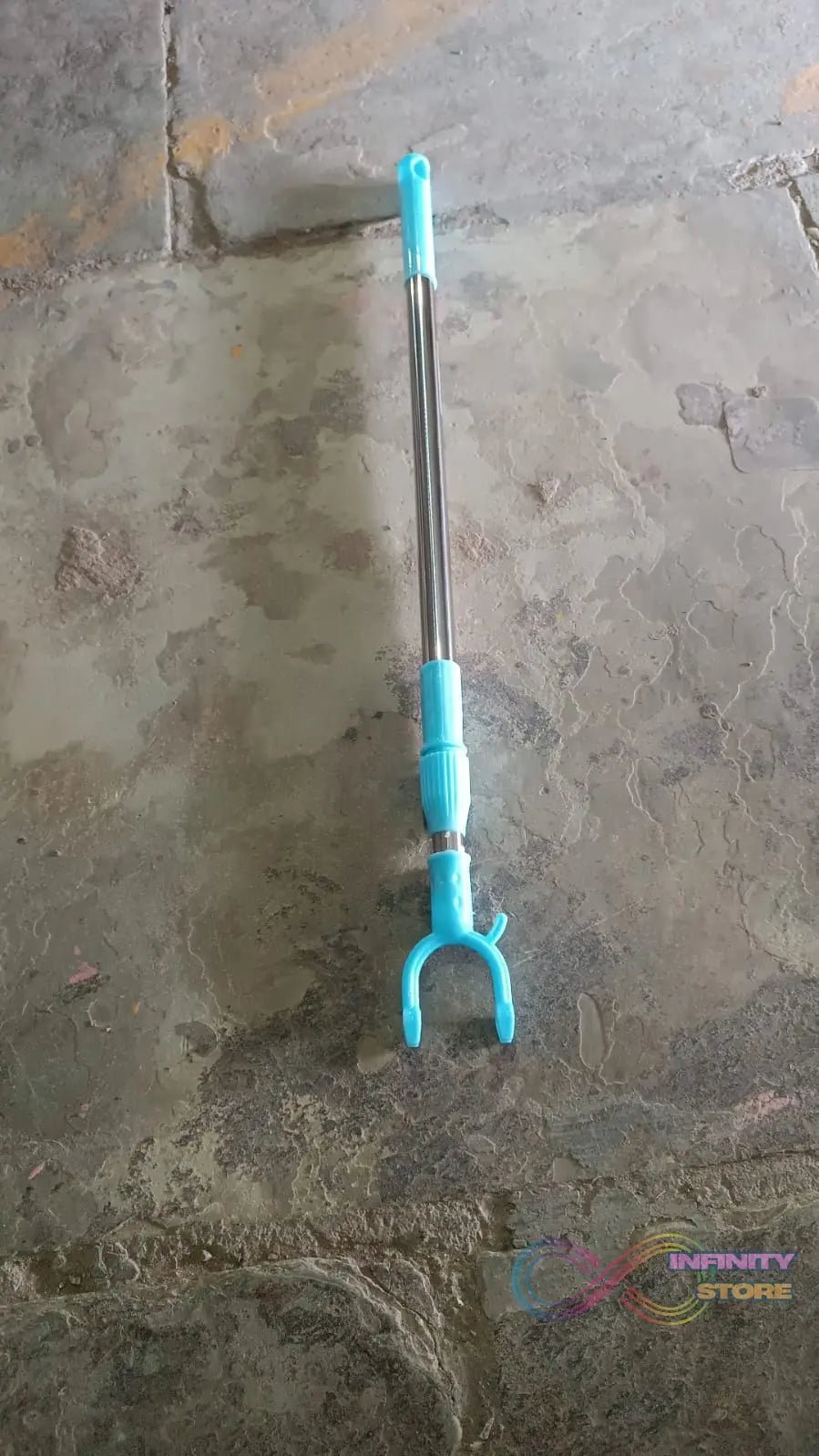 Stainless Steel Telescopic Pole Clothes Hooks Hanger (1 Pc / 1 Mtr.) - infinityexculsivestore.com