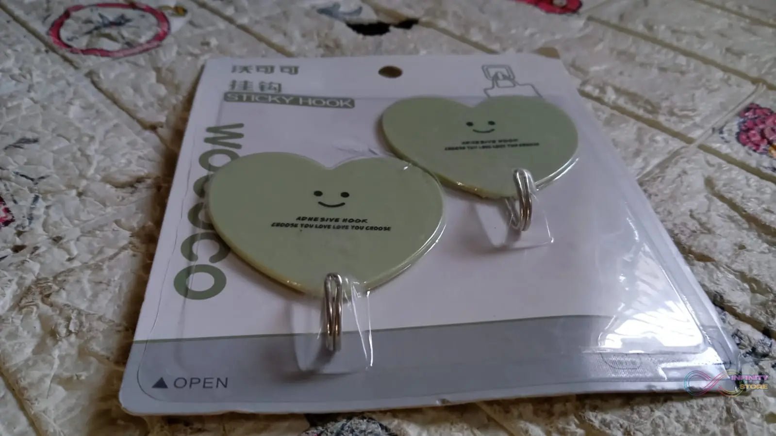 Strong Self - Adhesive Hooks (2 Pc): Heavy Duty, Waterproof, All - Purpose - infinityexculsivestore.com