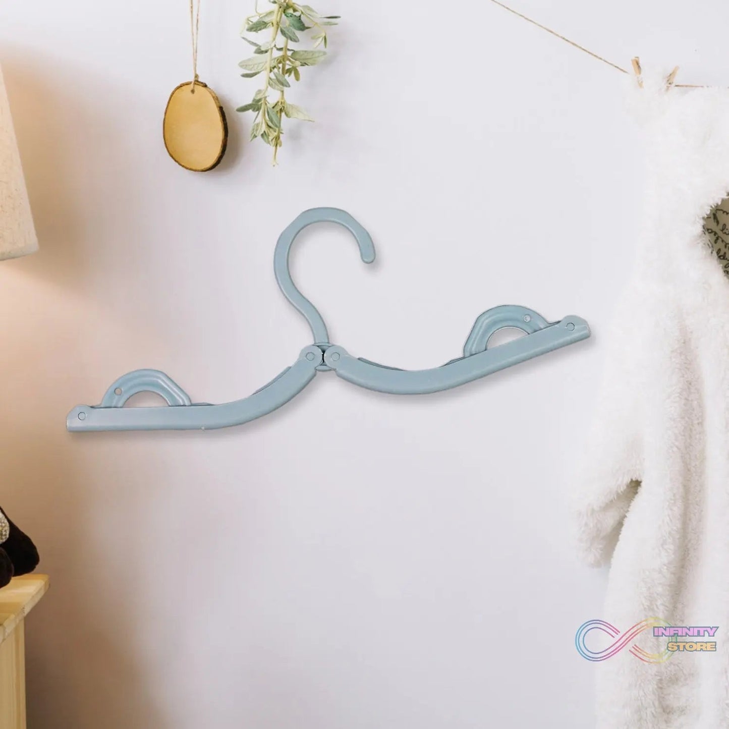 Travel Hangers, Portable Folding Clothes Hangers (1 Pc / Big) - infinityexculsivestore.com