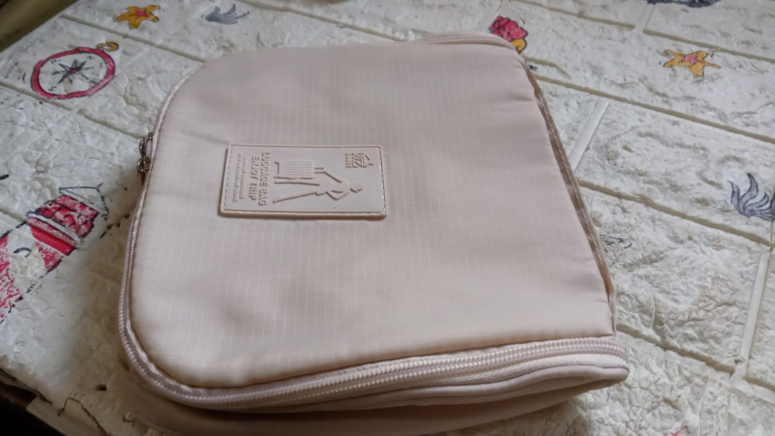 Travel Wash Bag Multi - Functional Waterproof Cosmetic Storage Bag Handheld Foldable Hook Cosmetic Bag with Zipper Closure Handbag Portable Classification Bags (1Pc) - infinityexculsivestore.com