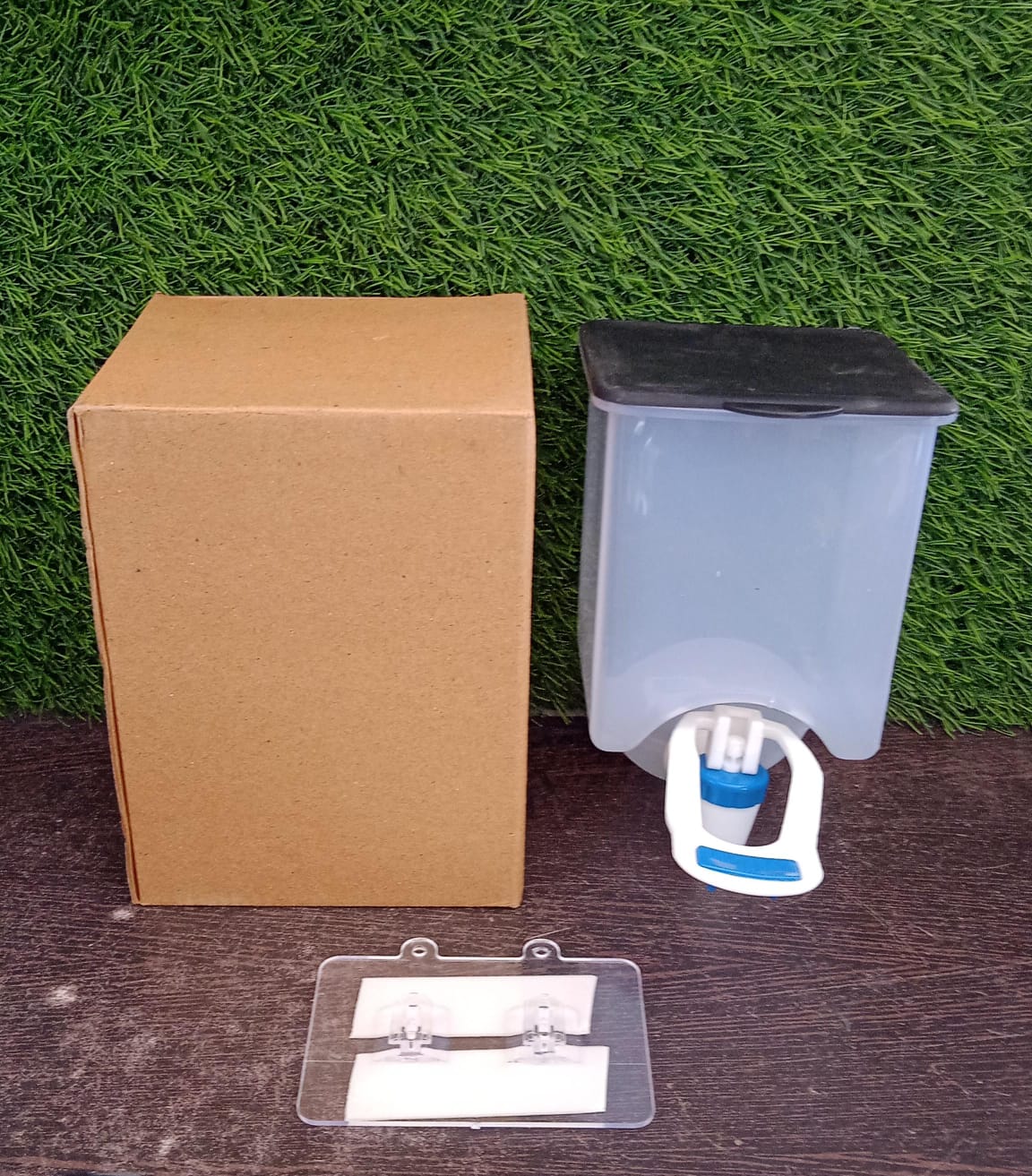Wall Mounted Oil Dispenser Bottle (1100ml Approx) - infinityexculsivestore.com