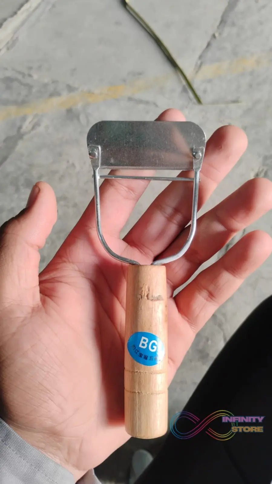 Wooden Handle Metal Vegetable Cutter, Peeler, Slicer (1 Pc / B Grade) - infinityexculsivestore.com
