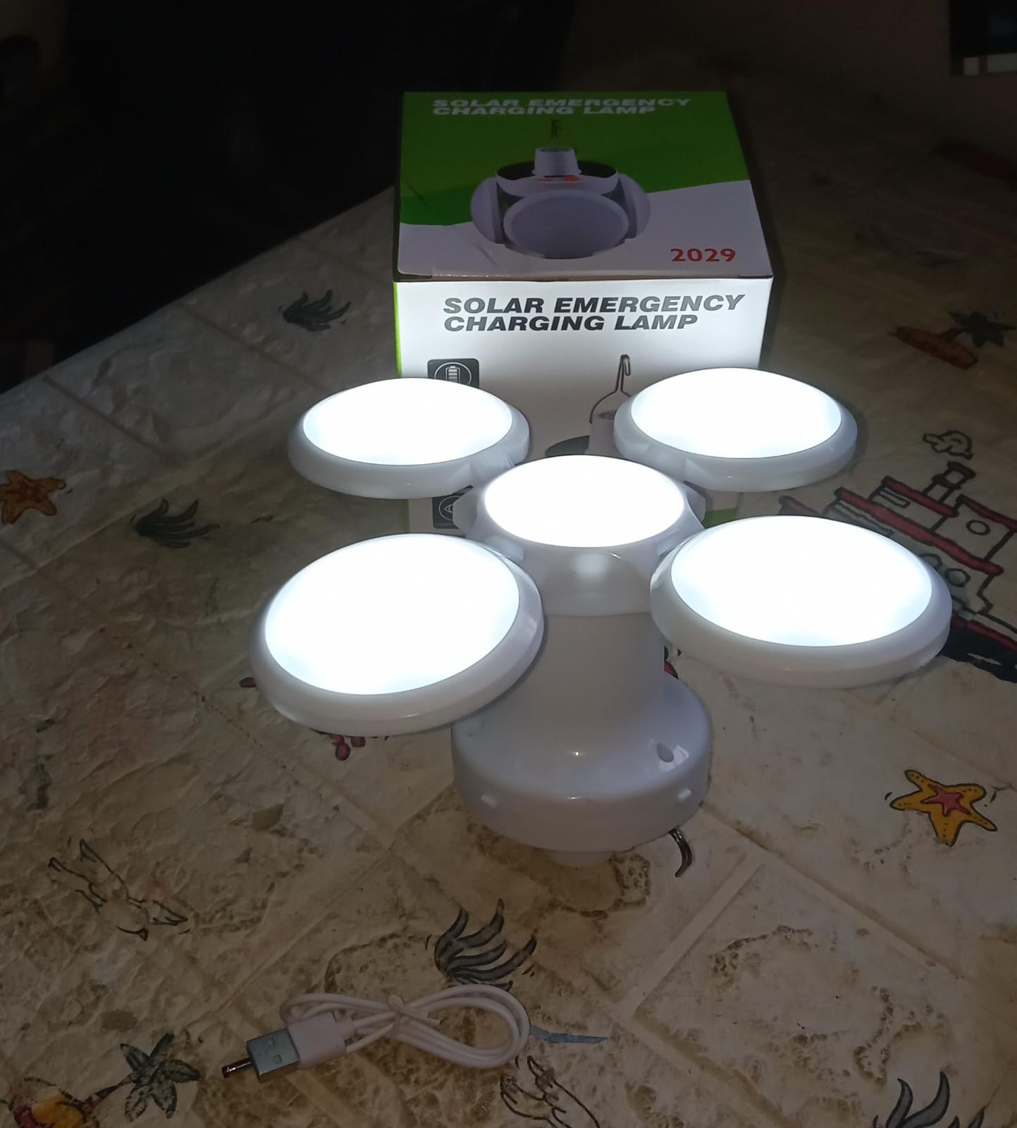 Solar Multi - Functional Emergency LED Light Bulb with USB Charging, LED camping lamp, camping lamp, USB rechargeable, 5 brightness light modes, foldable camping light, SOS IP65 waterproof camping light, blackout emergency equipment, camping gadgets - infinityexculsivestore.com