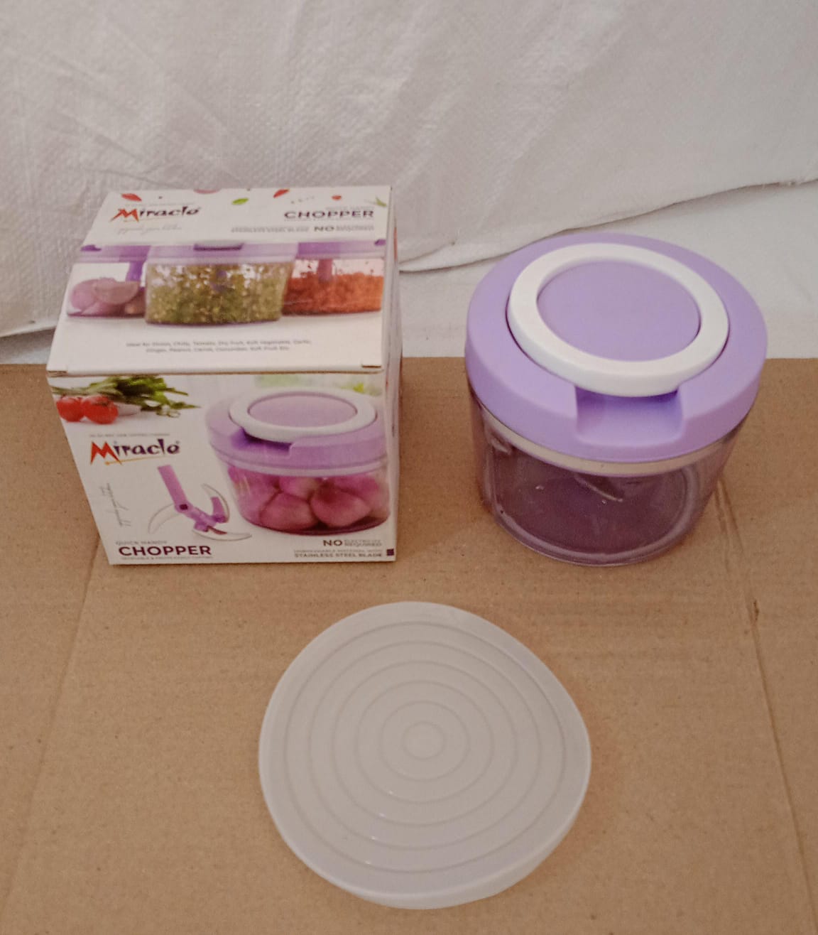 Miracle Ring Chopper, Quick Handy Chopper, Vegetable and Fruit Chopper With Lid | Chop in 10 Seconds | Mini Portable Food Processor for Kitchen with 3 Blades for Effortless Chopping of Onion, Veggies - infinityexculsivestore.com