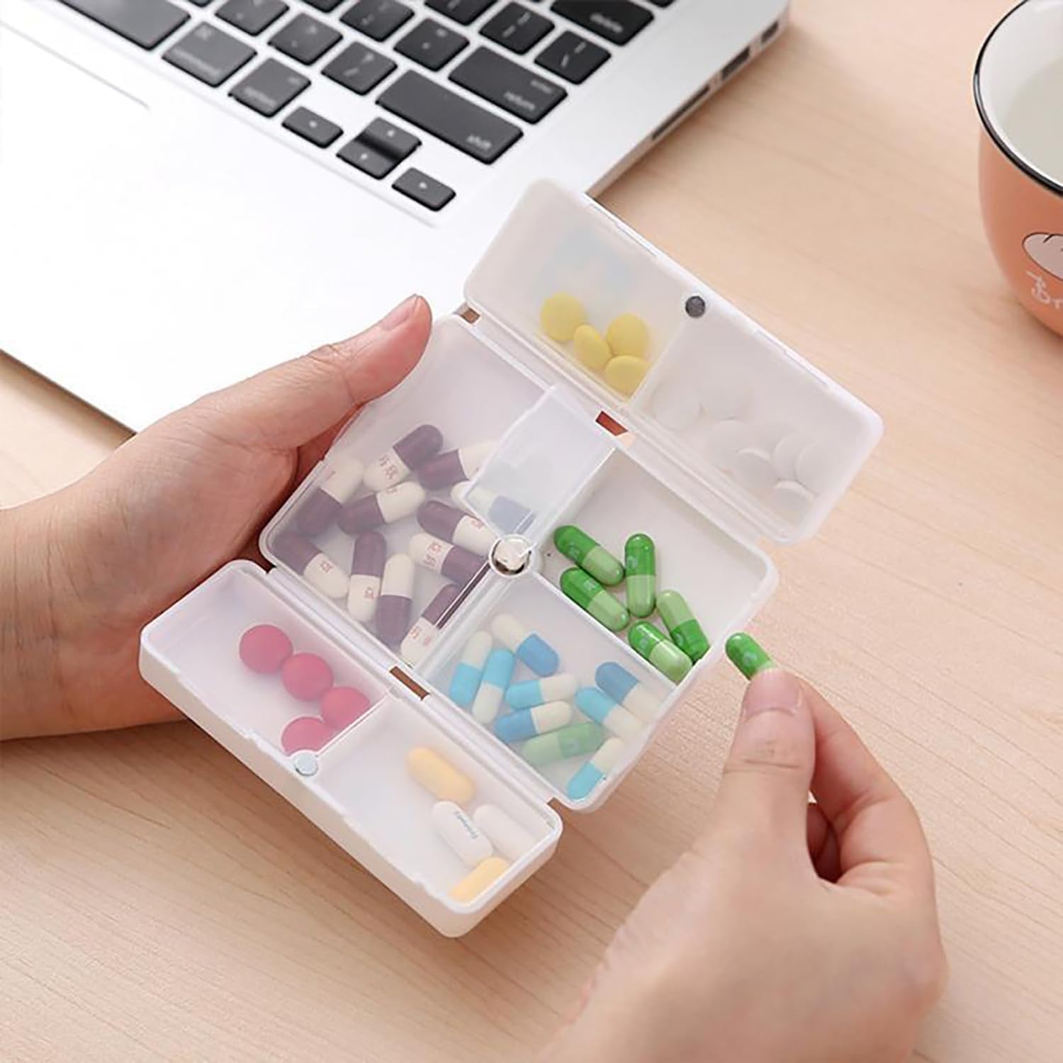Magnetic Pill Organizer, 7 Compartments Portable Pill Case Travel Pill Organizer, Folding Design Pill Box for Purse Pocket to Hold Vitamins, Cod Liver Oil, Supplements, Medicine Box (1 Pc) - infinityexculsivestore.com