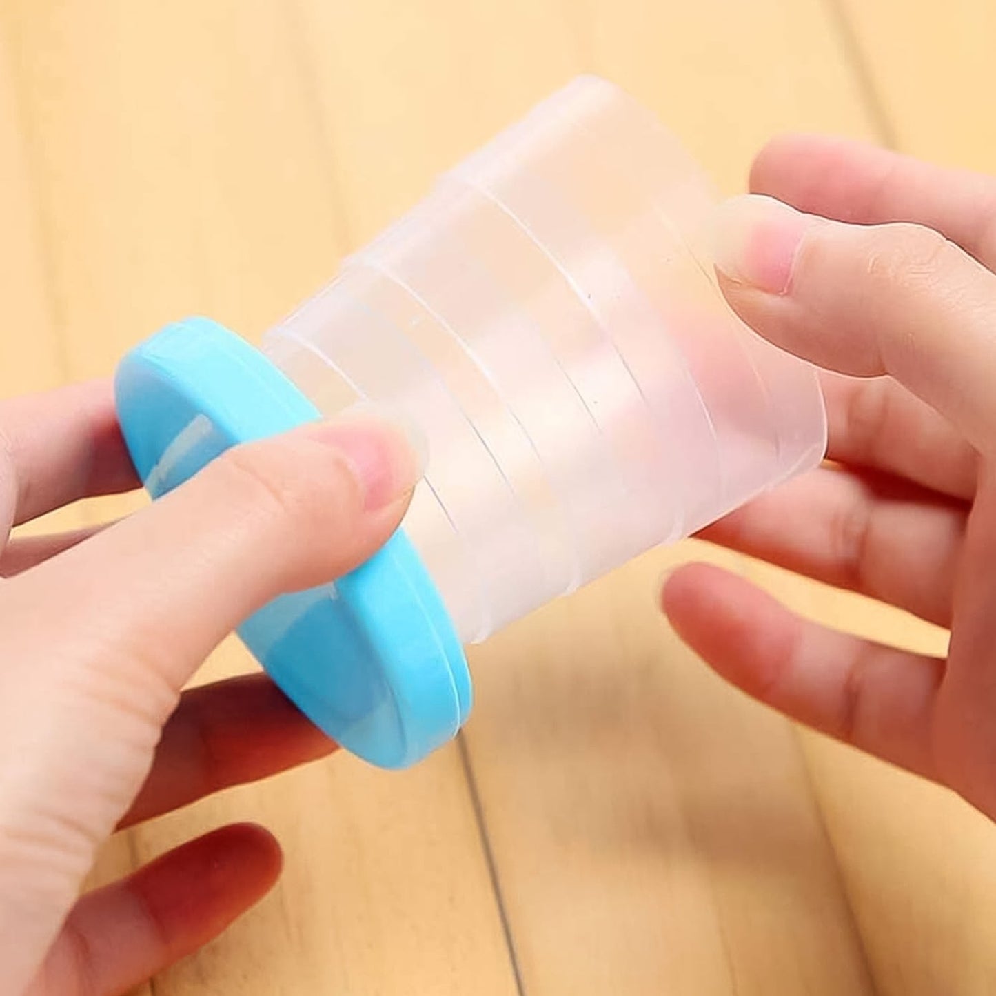 Portable Travelling Cup/Tumbler With Lid Folding / Pocket Glass for Travelling, Water Cup for Kids Walker, Folding Camping Cup with Lids Expandable Drinking Cup Folding Cup for Kids, Travel - (Pack of 1) - infinityexculsivestore.com